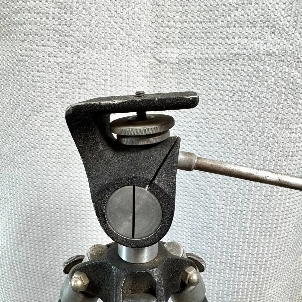 Vintage Tripod Graphic Jr. Model 8092 Graflex Aluminum Camera New York EUC